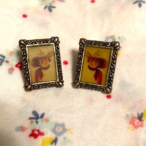 Vintage look Cowgirl earrings